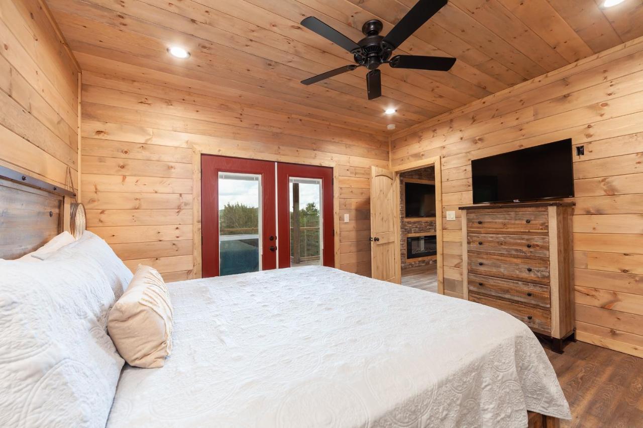Thunder Mountain Lodge Cabin Sevierville Buitenkant foto