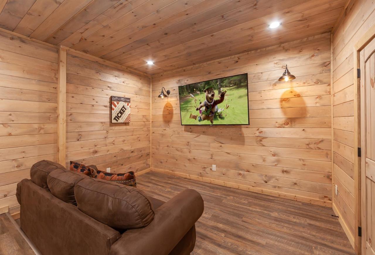 Thunder Mountain Lodge Cabin Sevierville Buitenkant foto